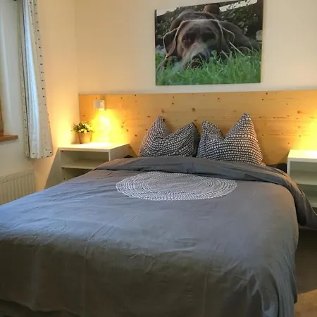 Liesl, Ruim 4 Pers. Met Eigen Tuin! アパート