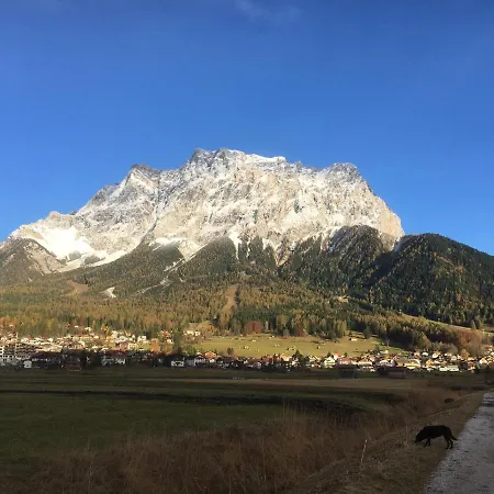 Liesl, Ruim 4 Pers. Met Eigen Tuin! アパート エールヴァルト