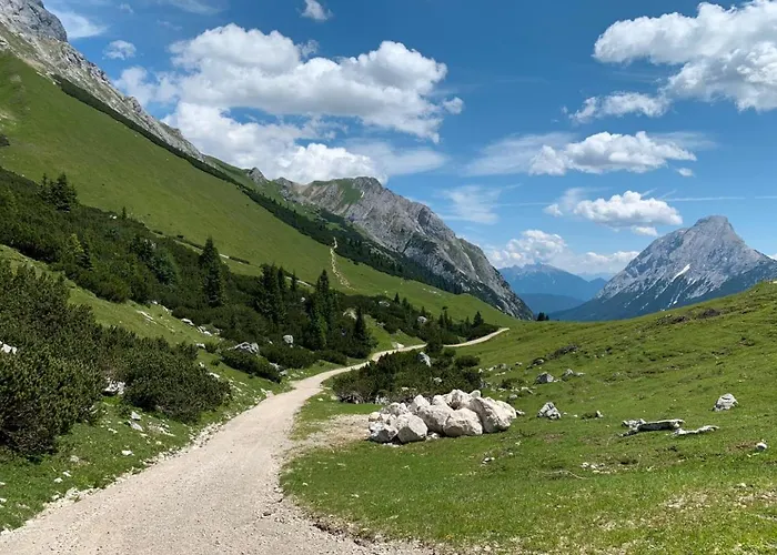 Apartamento Liesl, Ruim 4 Pers. Met Eigen Tuin! Ehrwald
