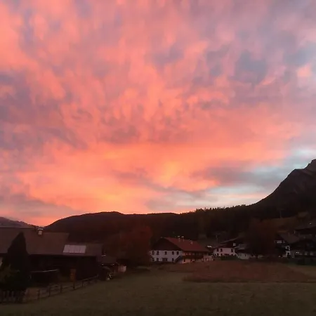 Daire Liesl, Ruim 4 Pers. Met Eigen Tuin! Ehrwald